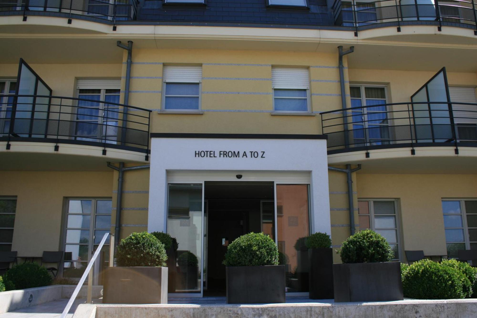 Hotel Alzinn Hesperange Esterno foto
